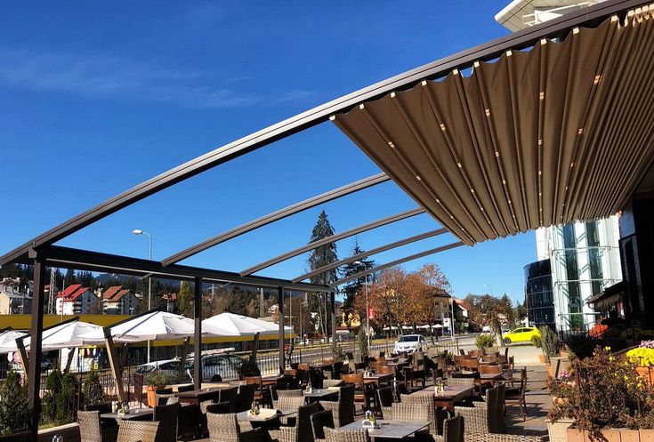 Retractable Fabric Pergola