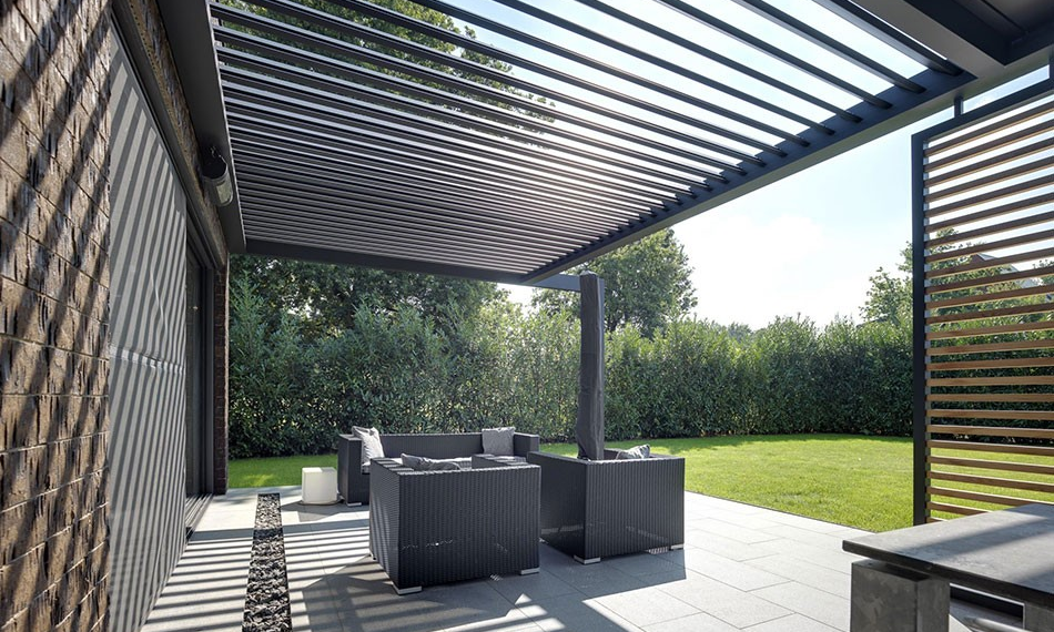PATIOS