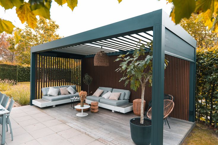 Bioclimatic Pergola